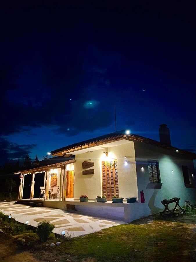 Vast Emerald, The Only House In Kavourotrypes Sarti Luaran gambar