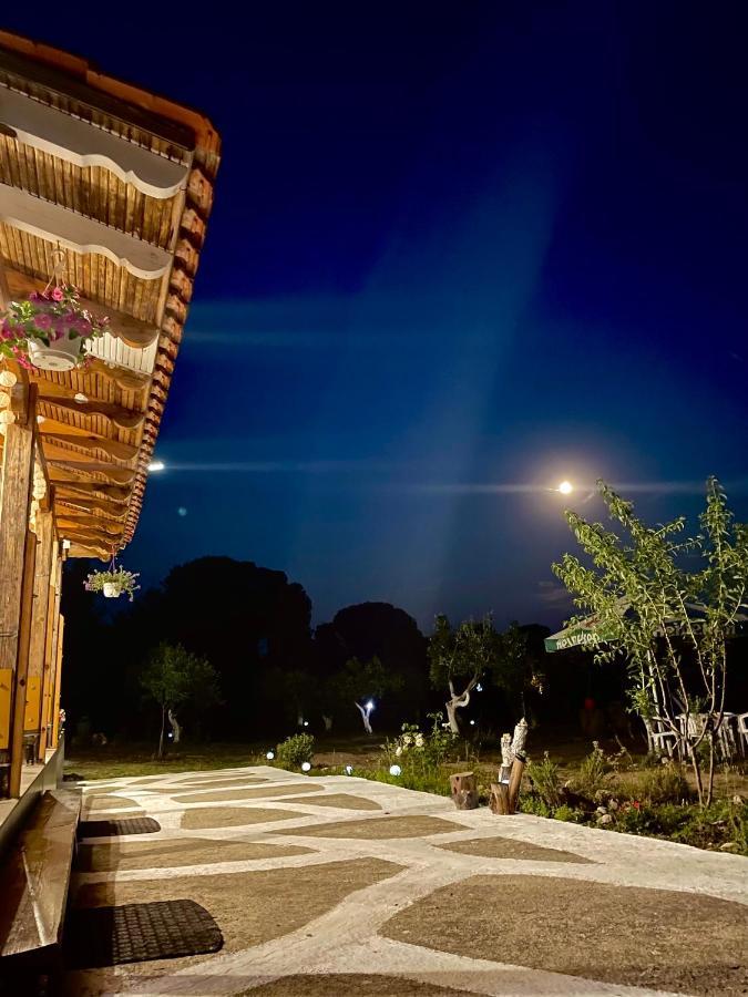 Vast Emerald, The Only House In Kavourotrypes Sarti Luaran gambar